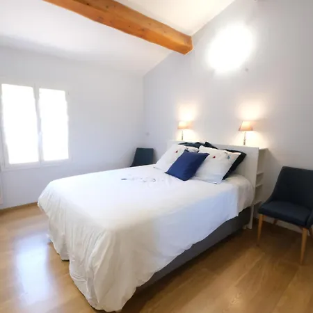 Provençal Mas: Countryside Retreat With Heated Pool Villa *