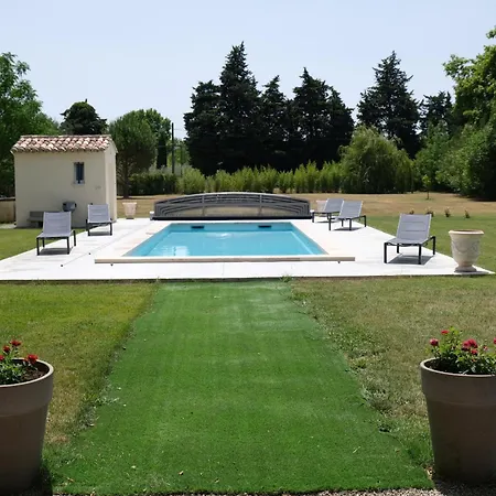 Villa Provençal Mas: Countryside Retreat With Heated Pool